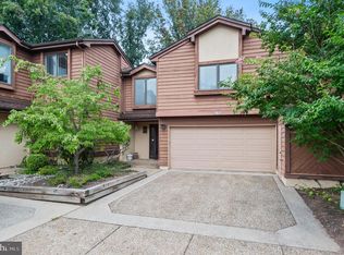 565 Sayre Dr, Princeton, NJ 08540