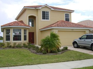 2208 Weaver Bird Ln, Venice, FL 34292