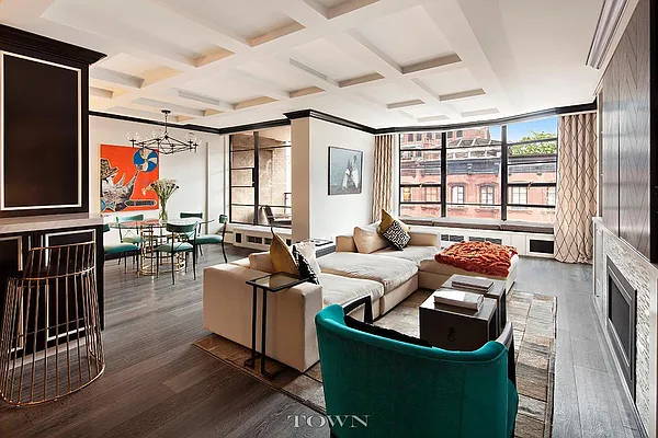 Sold by Town Residential | media 27