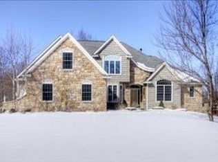 9308 Himalayas Ave, Kalamazoo, MI 49009