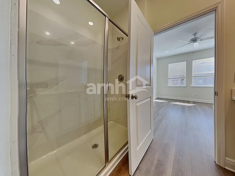 1533 Blue Nile Point — Photo 12