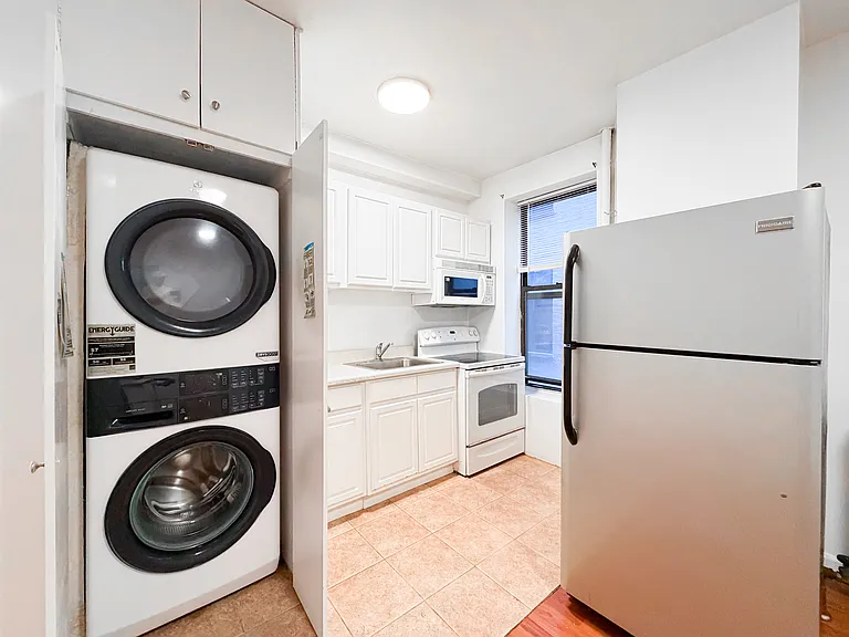 528 W 152nd St #22 — Photo 5