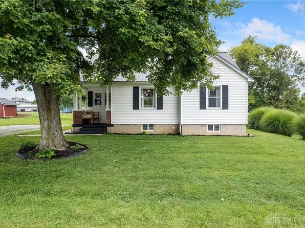 126 Charles St, Sardinia, OH 45171