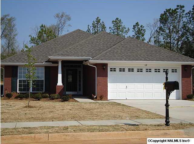 1st image of 113 Alderwood Dr
