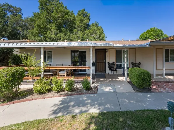 26753 Whispering Leaves Dr Unit A, Newhall, CA 91321