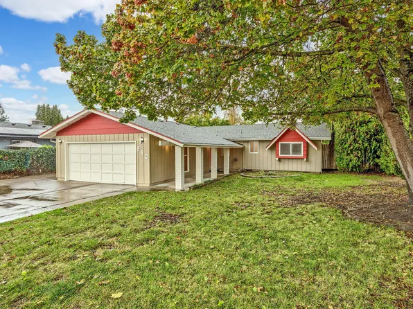 640 Hopkins Rd, Central Pt, OR 97502