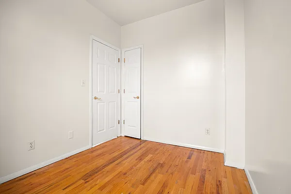 Rented by Compass | media 14