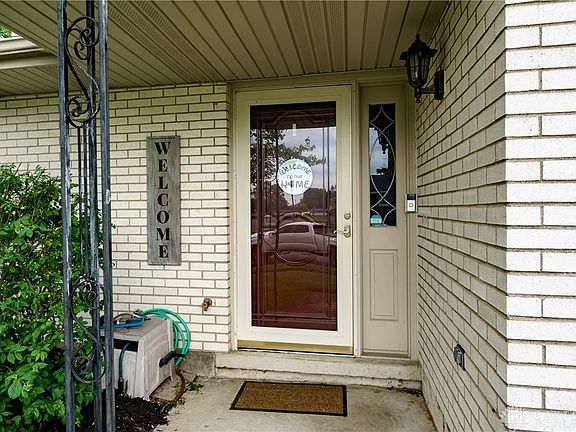 5th image of 650 Hathaway Trl