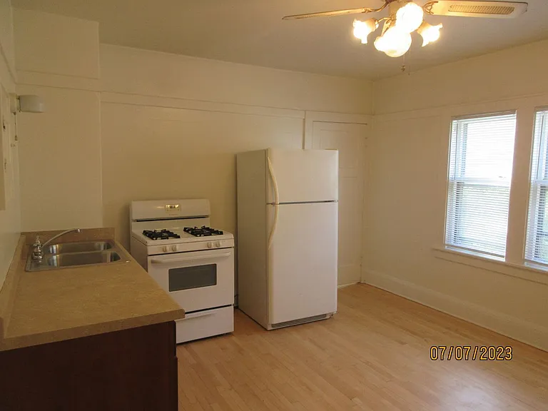 3455 N Fratney St — Photo 6