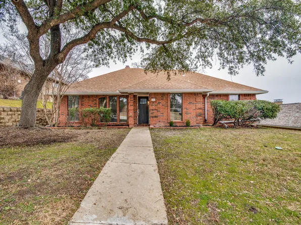 1707 Station Pl, Carrollton, TX 75007