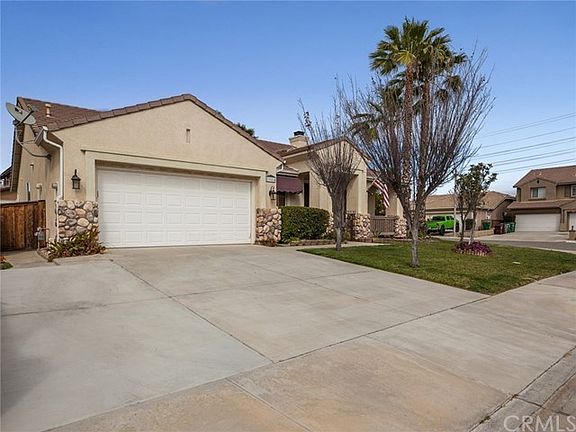 2nd image of 29884 Cherry Hill Dr