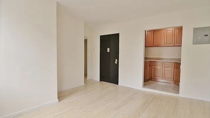 Rented by Owner | media 13