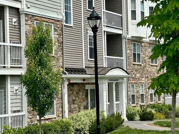 3405 Peters Farm Way #3405, Westborough, MA 01581