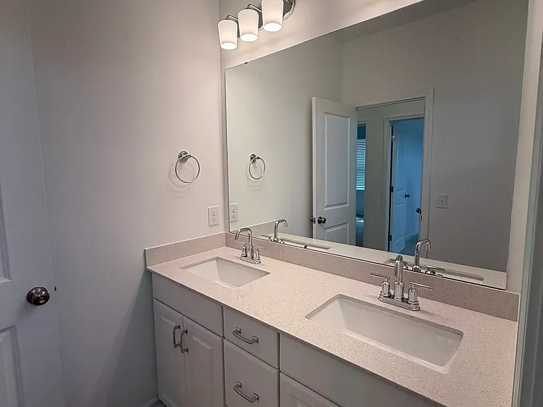 200 Silver Fleet Dr — Photo 9