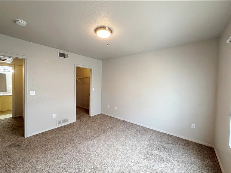 6955 N Durango Dr #3016-1-1 — Photo 4