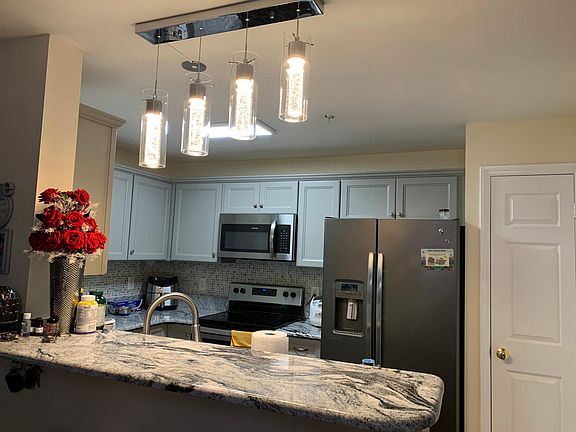 2nd image of 3701-2D Morris Farm Dr