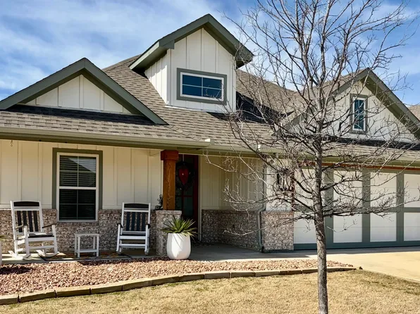 916 Rodgers Ave, Godley, TX 76044