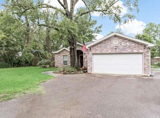 1050 Duke St, Vidor, TX 77662