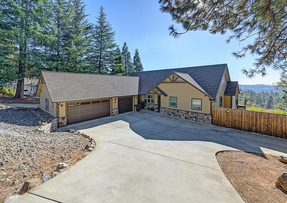 1st image of 3680 Camino Hills Dr