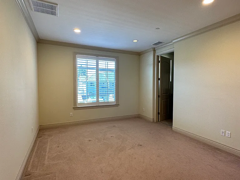 186 Redding Rd — Photo 11