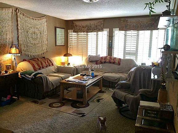 5th image of 3026 El Camino Ave #44