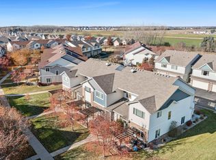 194 Shetland Ln, Lino Lakes, MN 55014