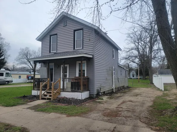 204 S Kalamazoo St, White Pigeon, MI 49099