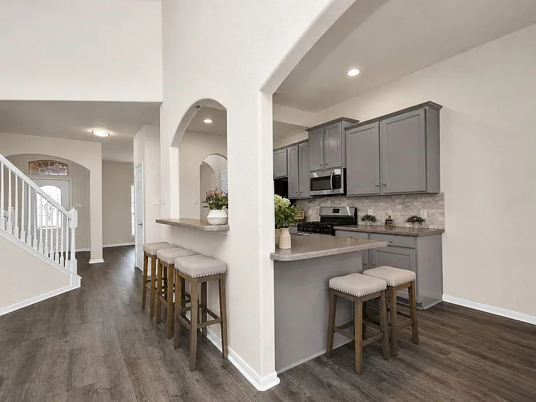 2626 Orchard Creek Ln — Photo 8