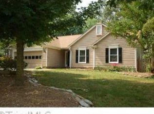 3202 Kings Pond Rd, Greensboro, NC 27407