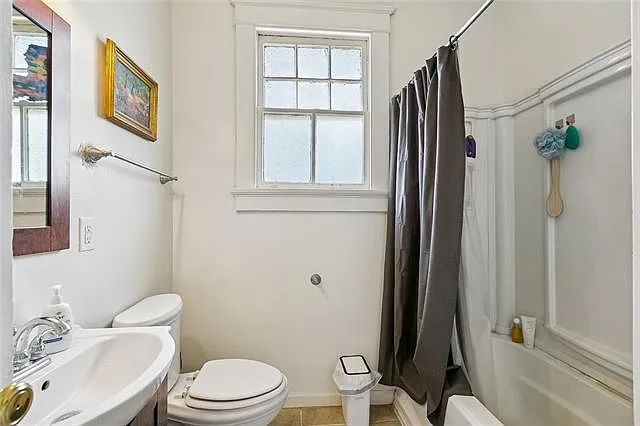 4429 S Tonti St — Photo 8