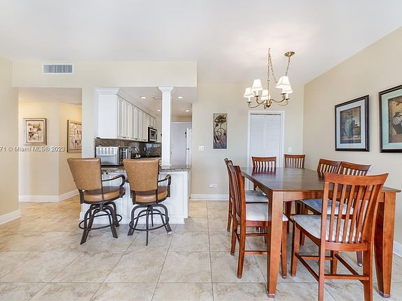 5th image of 700 Biltmore Way APT 604