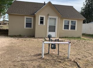 823 W 15th St, Portales, NM 88130