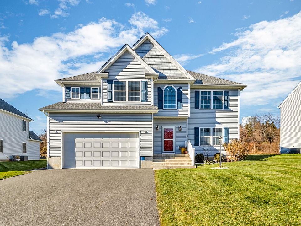 1st image of 3 Magnolia Cir
