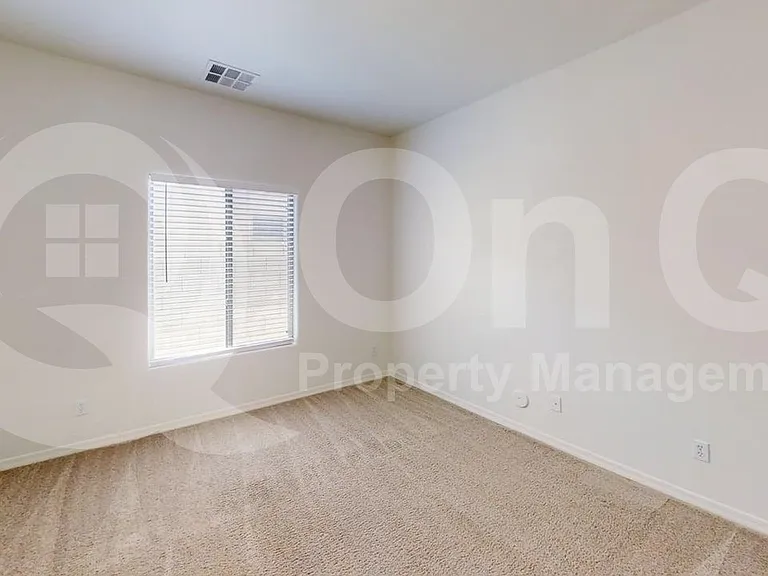 12204 W Ocotillo Ln — Photo 10