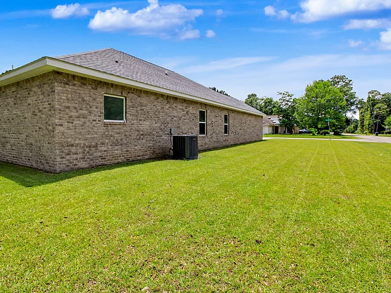 2612 Portau Prince Rd — Photo 27
