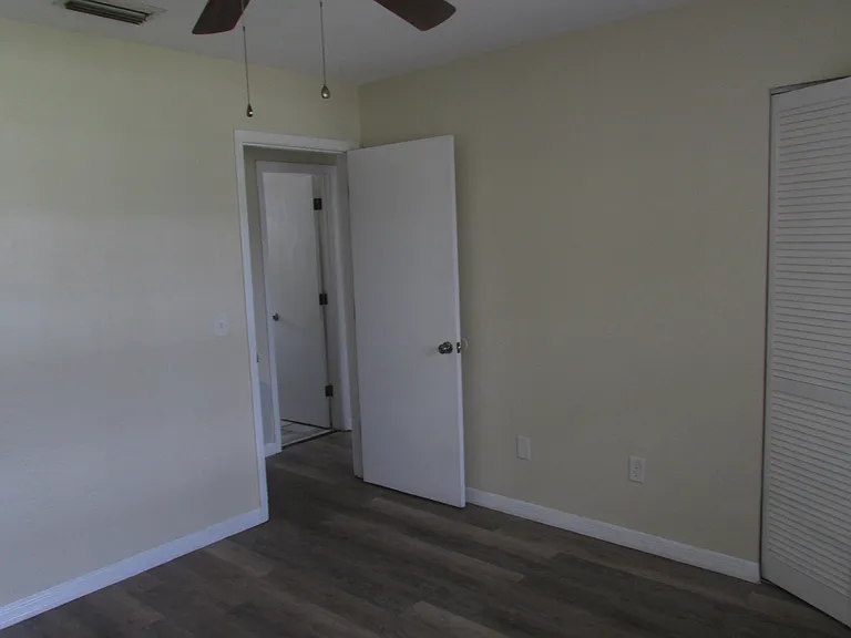 1335 W Evans Cir #A — Photo 6