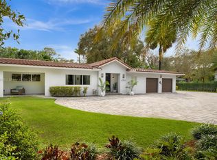 6784 SW 97th St, Pinecrest, FL 33156