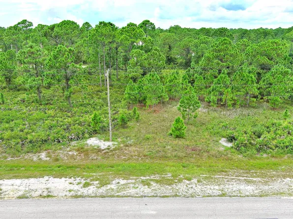 702 Eisenhower Blvd, Lehigh Acres, FL 33974