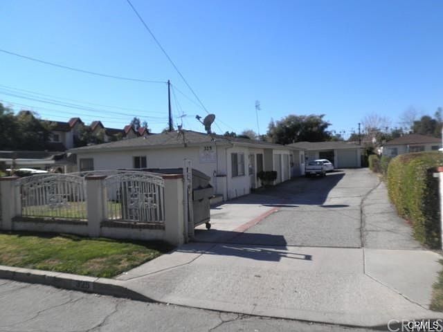 1st image of 325 S Arroyo Dr