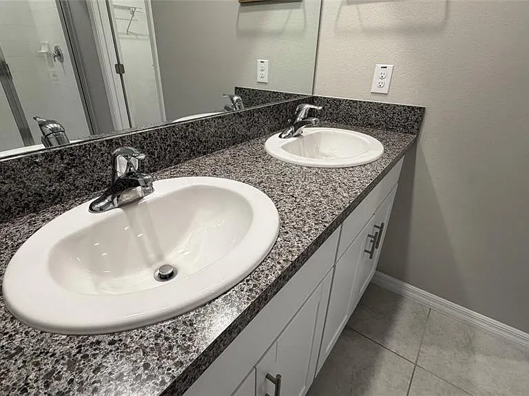 3816 Hanover Dr — Photo 39