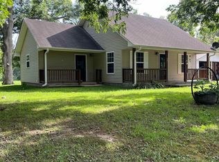 116 Jackson St, Greenfield, TN 38230