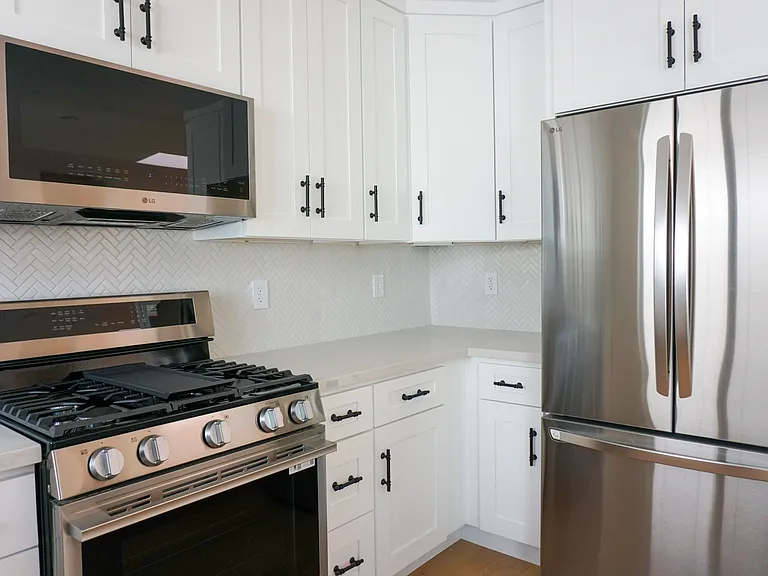 6455 Amigo Ave — Photo 3