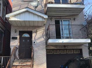 30 Stegman St, Jersey City, NJ 07305