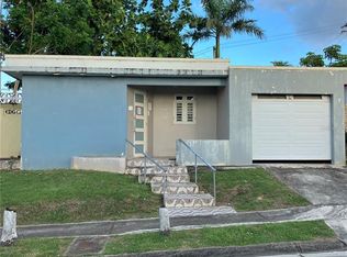 19 N Dibuna Rd S, Bayamon, PR 00956