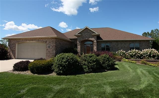 1st image of 2428 Skyline Oaks Dr