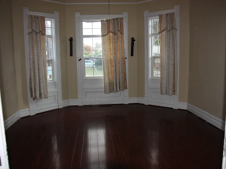 104 Walnut St — Photo 4