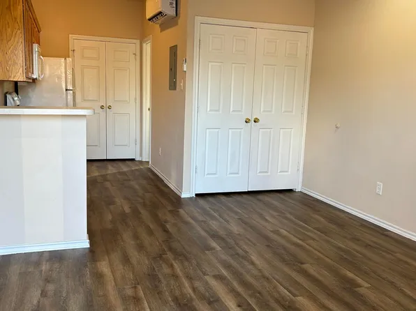 1306 Maple St APT 1008, Commerce, TX 75428