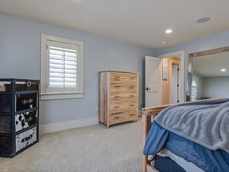 1138 Ocean Blvd — Photo 23