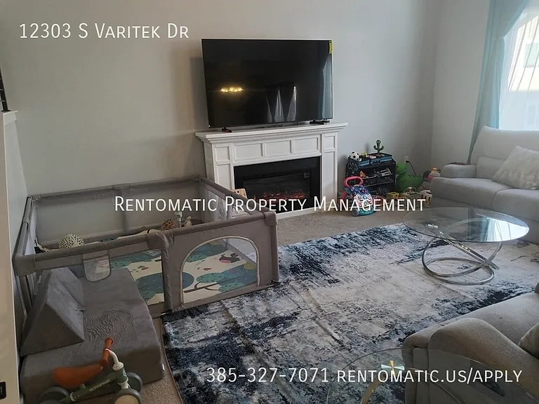 12303 S Varitek Dr — Photo 19