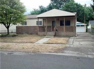 1272 E Clark Rd, Ypsilanti, MI 48198